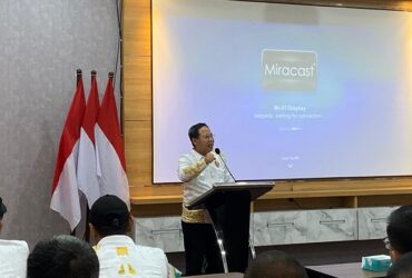 Pjs Bupati Mojokerto Akhmad Jazuli memberikan sambutan dalam pelantikan pengurus ISSI.(dokumen Kominfo)