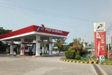 SPBU 54 611 02 yang terletak di Jalan Raya Deandles Nomor 99 Desa Golokan, Sidayu, Gresik tutup usai supply BBMnya di Blokir sepihak oleh Pertamina Patra Niaga. (blok-a.com/ivan)