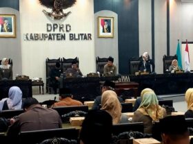 DPRD Kabupaten Blitar mengadakan Rapat paripurna untuk membahas penetapan 3 Ranperda. (blok-a.com/Fajar)