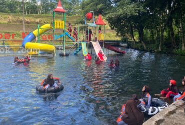 Kunjungan wisata di Sumber Maron, Kecamatan Pagelaran, Kabupaten Malang saat libur panjang dan Nataru 2024 (blok-a.com/ Putu Ayu Pratama S)