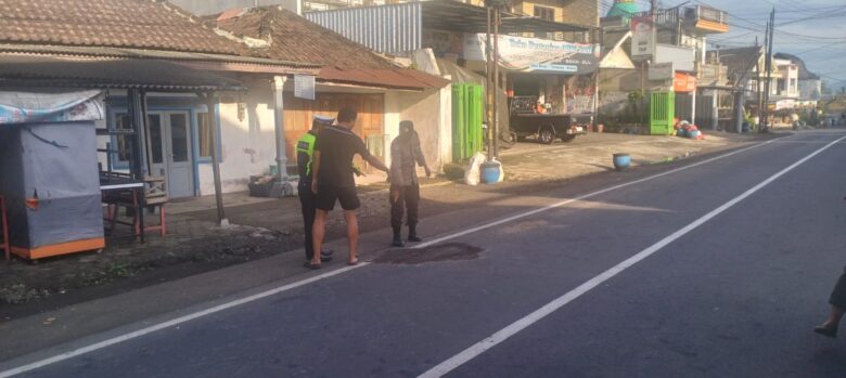 Kecelakaan di Tumpang Malang: Pemuda Tewas Tertabrak Truk