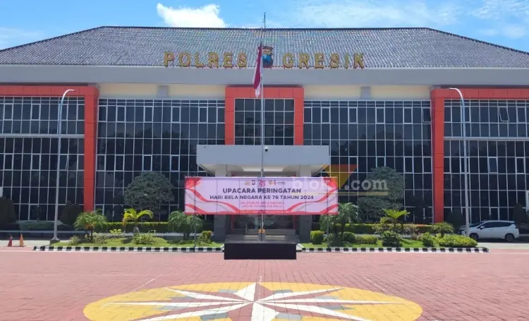 Mapolres Gresik Jalan Dr. Wahidin Sudiro Husodo, Kebomas, Gresik. (blok-a.com/Ivan)