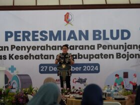 Pj Bupati Bojonegoro Adriyanto memimpin peresmian 35 Puskesmas dan RSUD Kepohbaru menjadi BLUD, Jumat (27/12/2024).
