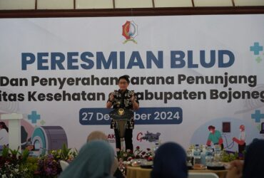 Pj Bupati Bojonegoro Adriyanto memimpin peresmian 35 Puskesmas dan RSUD Kepohbaru menjadi BLUD, Jumat (27/12/2024).
