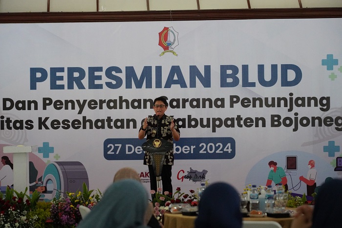 Pj Bupati Bojonegoro Adriyanto memimpin peresmian 35 Puskesmas dan RSUD Kepohbaru menjadi BLUD, Jumat (27/12/2024).