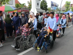 Kemeriahan Parade Disabilitas di Bojonegoro