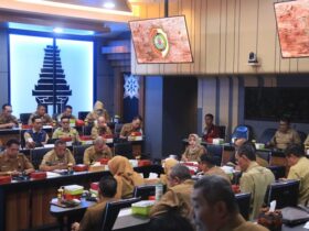 Rapat evaluasi penaggulangan bencana alam di pemkab Mojokerto.(blok-a.com/Syahrul Wijaya)