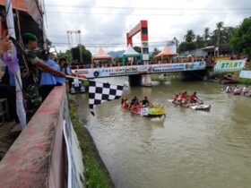 Festival Getek 2024 Desa Karangdoro, Kecamatan Tegalsari, Rabu (25/12/2024).(blok-a.com/Kuryanto)