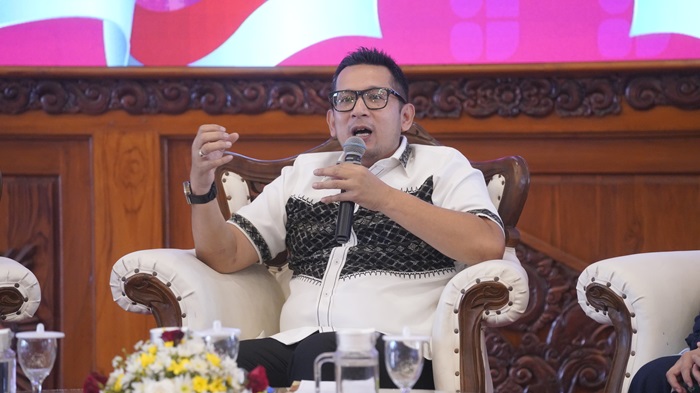 Mas Pj Wali Kota Mojokerto dalam peringatan hari anti korupsi 2024.(blok-a.com/Syahrul Wijaya)