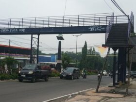 JPO di Jalan Ahmad Yani Utara, Kota Malang.(blok-a.com/Andik Agus)