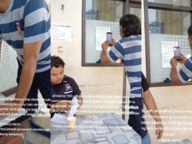 Tangkapan video Peziarah protes tarif parkir bus di terminal makam Sunan Maulana Malik Ibrahim viral di grup FB Gresik Sumpek.(Istimewa)