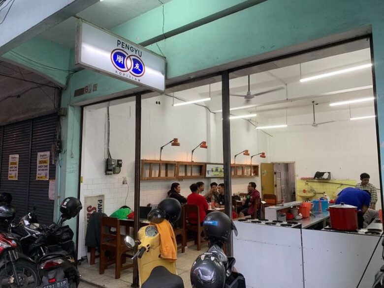 Pengyu Kopitiam (sources:villabatumalang.id)