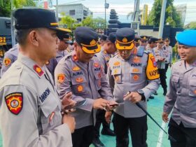 Antisipasi maraknya Judol, Polresta Banyuwangi gelar Sidak Hp personel, Sabtu (28/12/2024).(blok-a.com/Kuryanto)