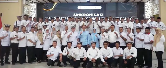 Pemaparan program 100 hari kerja pertama Bupati dan Wakil Bupati Bojonegoro terpilihdi ruang Angling Dharma gedung Pemkab, Rabu (22/01/2025).