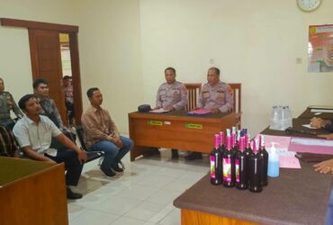 Caption : Sidang tipiring yang digelar di Pengadilan Negeri Banyuwangi, Selasa (14/1/2025)(dok dari Polsek Tegalsari untuk blok-a.com).
