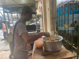Inovasi Otak-Otak Krispi di Malang, Nanang Raup Rp 400 Ribu per Hari (dok Mahasiswa Magang Unitri, Akroman)