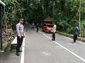 Polresta Banyuwangi gelar patroli di berbagai tempat wisata selama libur panjang Isra Miraj dan Imlek, Senin (27/1/2025). (blok-a.com/Kuryanto)