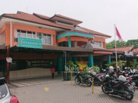 Rumah sakit umum Daerah dr. RA Basoeni Gedeg tempat korban miras oplosan dirawat.(blok-a.com/Syahrul Wijaya)