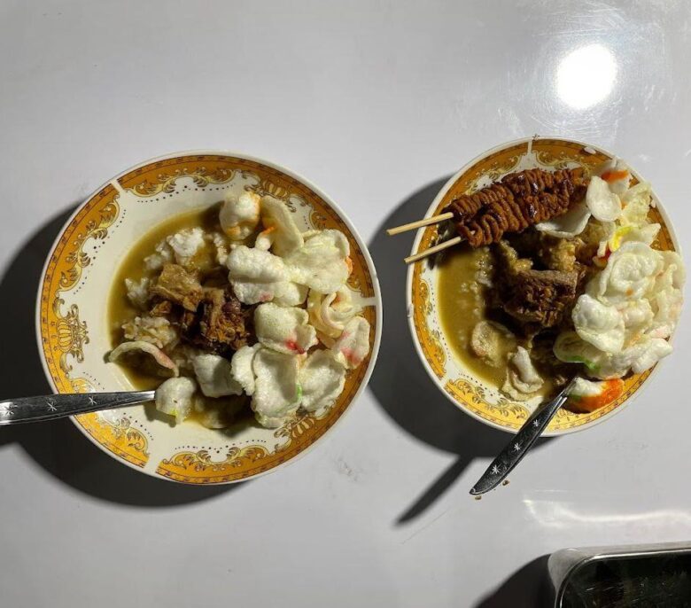 Hidnagan menu gulai tikungan di Gultik Suhat, Kota Malang (dok. Google review)