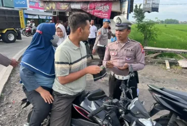 Operasi Keselamatan Semeru 2025, di Simpang Tiga Sawocangkring, Kecamatan Wonoayu, Sidoarjo, Minggu (16/2/2025).