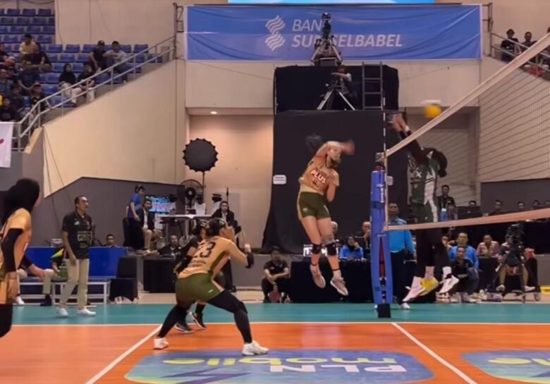 Gresik Petrokimia Pupuk Indonesia taklukkan Yogya Falcons 3-0 dalam laga PLN Mobile Proliga 2025. (Istimewa)