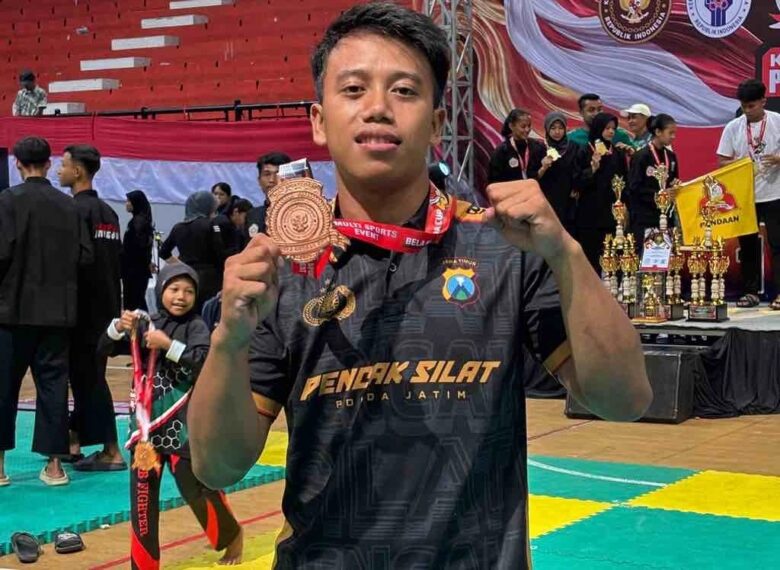 Bripda Afies Barrera Syaifillah, anggota Polresta Malang Kota di kejuaraaan bergengsi Pencak Silat Piala Kasad ke-2 Tingkat Nasional Tahun 2024 (dok. Humas Polresta Malang Kota for blok-a)