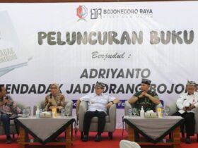 Peluncuran buku "Adriyanto Mendadak Jadi Orang Bojonegoro", Rabu (19/2/2025).