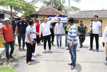 Wakil Bupati Gresik terpilih, dr. Asluchul Alif saat meninjau kondisi infrastruktur pendidikan di UPT SMPN 16 Kedamean.(Istimewa)