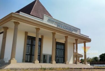 Gedung Kesenian Darmoyudo, Kota Pasuruan. (dok. blok-a.com)