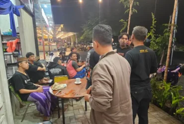Unit Reskrim Polsek Buduran saat melaksanakan patroli.(dok. Polsek Buduran)