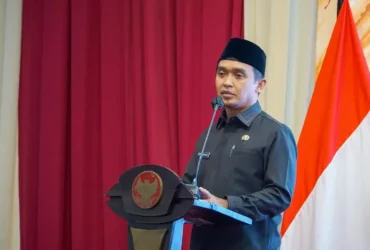 Wali Kota Pasuruan saat menyampaikan LKPJ di kantor DPRD setempat.