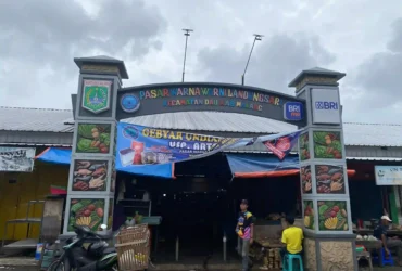 Pasar Warna-Warni Landungsari di Kecamatan Dau, Kabupaten Malang (Mahasiswa Magang Unitri)
