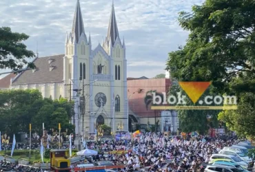 Salat Idul Fitri di Pelataran Gereja Kayutangan, Senin (31/3/2025) (dok. Mahasiswa Magang Unitri, Inok Jehalu)