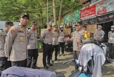 Kapolres Blitar, AKBP Arif Fazlurrahman, bersama PJU Polres Blitar, melakukan kunjungan ke Pos PAM Selorejo, Kabupaten Blitar. (blok-a.com/Fajar)