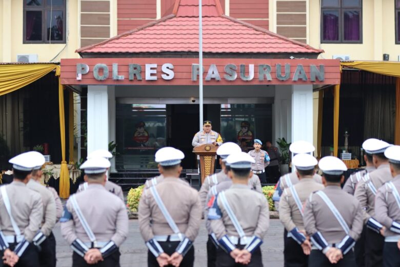 Jajaran anggota Polres Pasuruan perketat pengawasan titik vital di arus balik Lebaran.
