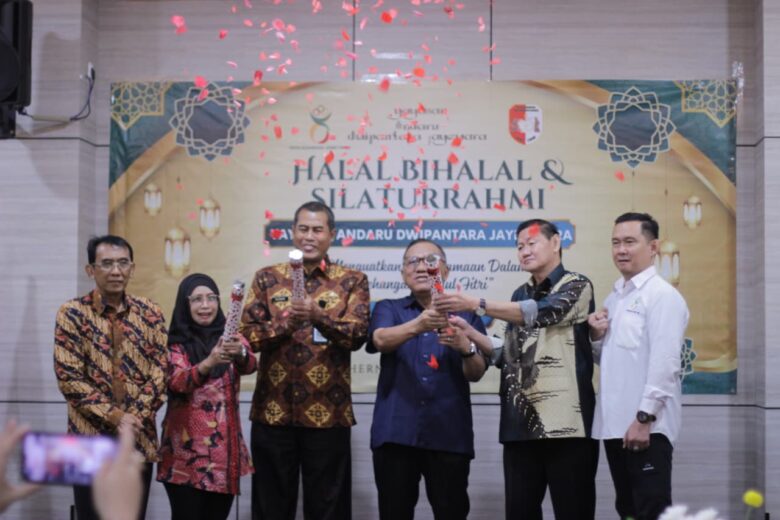 Halal bihalal Yayasan Andaru Dwipantara Jayecwara pada Sabtu, (12/4/2025), di Southern Hotel, Surabaya.