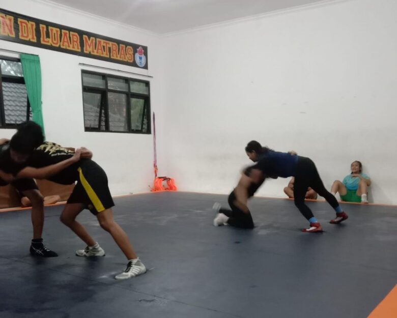 Persiapan atlet cabor gulat dalam menyongsong ajang kejuaraan Porprov IX Jawa Timur (dok/CaborGulat)