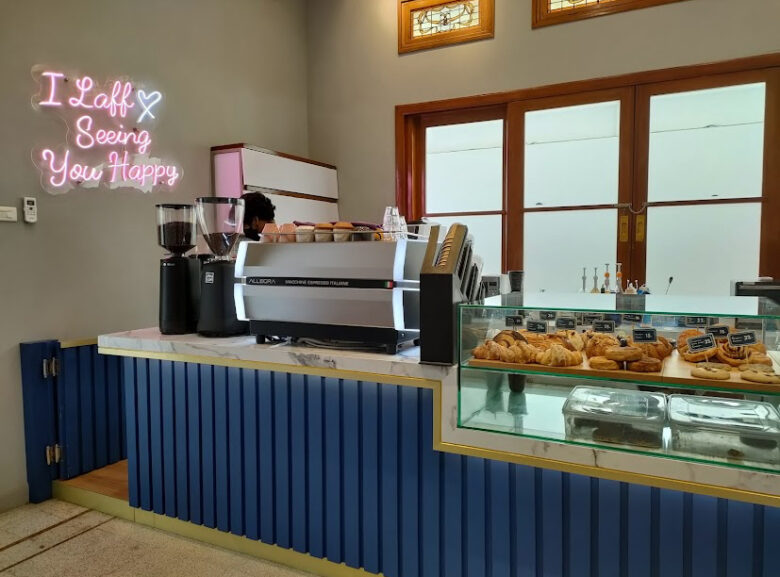 Suasana di Laff Coffee sebuah kafe yang ada di Kota Malang (Google Photos)