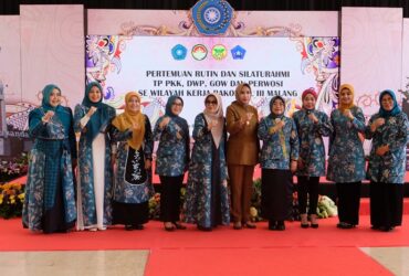 Kunjungan Bakorwil III Malang di Pendapa Kabupaten Sidoarjo.
