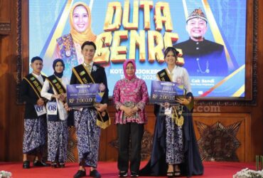 Wali Kota Mojokerto hadiri pemilihan duta GenRe kota Mojokerto 2025.(blok-a.com/Syahrul Wijaya)