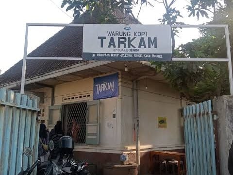 Warung Kopi Tarkam, salah tempat ngopi dan nongkrong favorit di Kota Malang (dok/horego.com)
