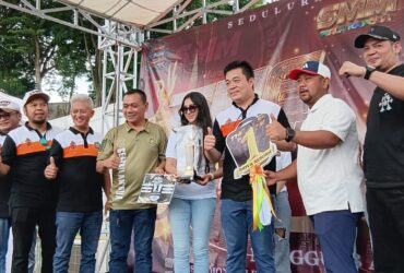 Teks foto : Randy asal Solo pemilik Avatar Burung seharga Rp3 miliar di ajang Piala Kapolri, Minggu (13/4/2025). (istimewa)