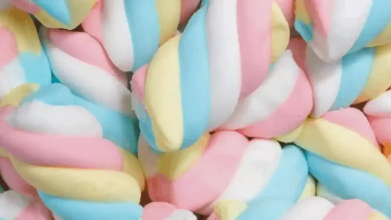 Ilustrasi: produk jajanan anak rainbow marshmallow (foto: Sweetcraft)