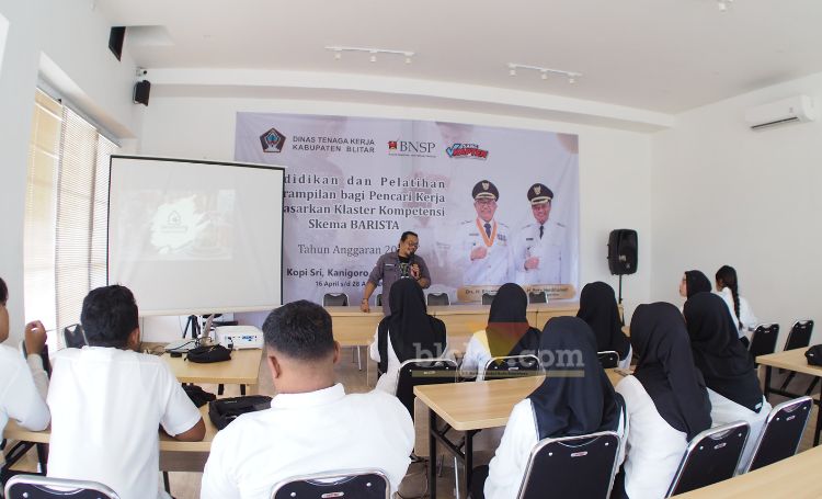 Pembukaan pelatihan Barista yang dilaksanakan Dinas Tenaga Kerja Kabupaten Blitar. (blok-a.com/Fajar)