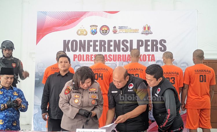 Rilis penangkapan pengedar sabu di Gedung Wicaksana Legawa, Rabu (17/4/2025).