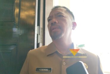 Sekdin DLH Kota Malang, Gamaliel Raymond Hatigoran Matondang saat dikonfirmasi awak media (blok-a.com / Yogga Ardiawan)