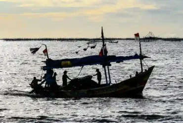 Ilustrasi: perahu nelayan tradisional (foto: Wikimedia)