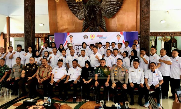 Pelantikan pengurus KONI Kabupaten Blitar untuk periode 2025–2029 di Pendopo Agung Ronggo Hadi Negoro (RHN). (blok-a.com/Fajar)