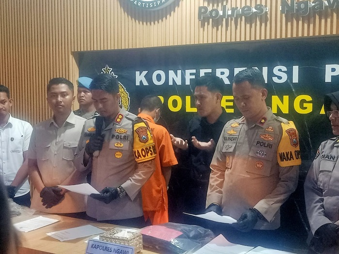 Polres Ngawi mengamankan pesilat pelaku perampasan kaus dan atribut perguruan silat lain.