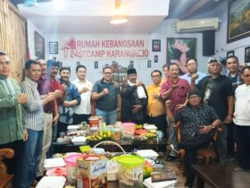 RKBK Banyuwangi saat menggelar diskusi publik bertajuk 'Membangun Pendidikan di Banyuwangi Tanpa Pungli, Kamis (22/5/2025).